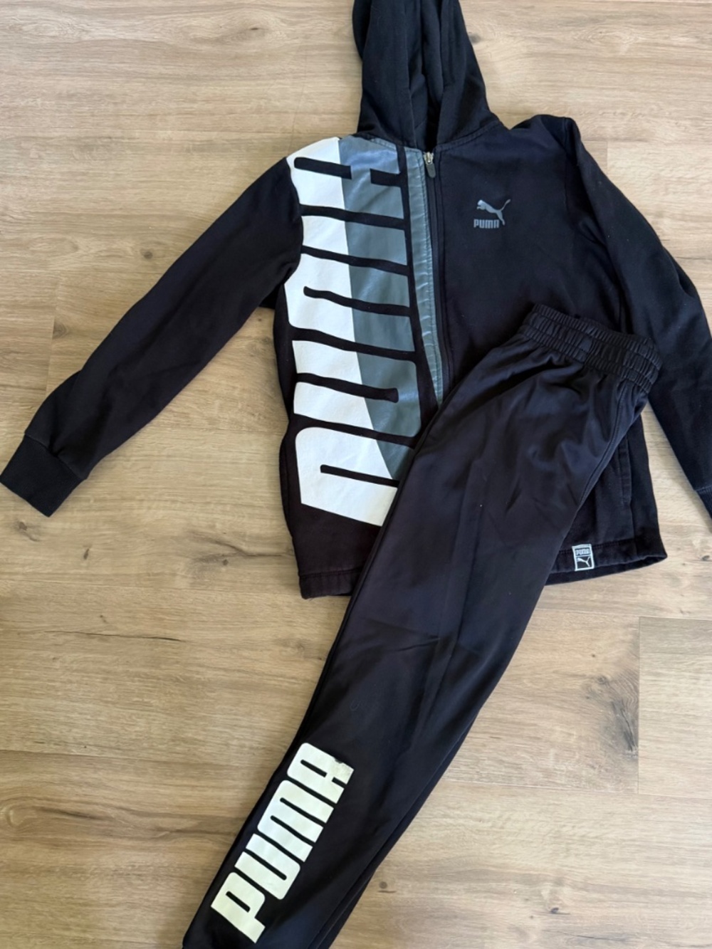 Puma boys coordinating set size 10/12 - Picture 2 of 8